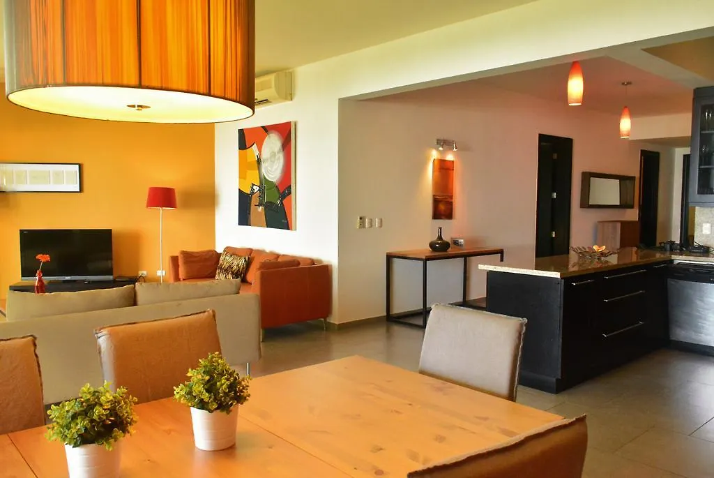 Instyle Residences At Infiniti Blu Sosúa 4*,  República Dominicana